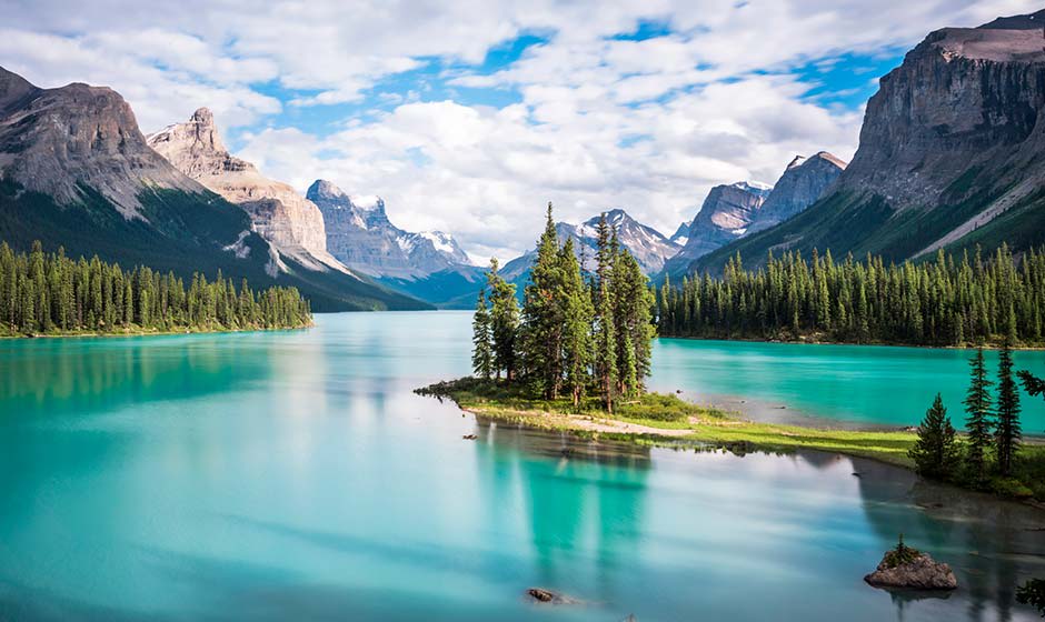 Spirit Island in Maligne Lake at Sunset, Jasper National Park, Alberta, Canada